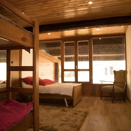 Vandrerhjem Bergando *