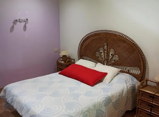 Bergando Hostal Negreira
